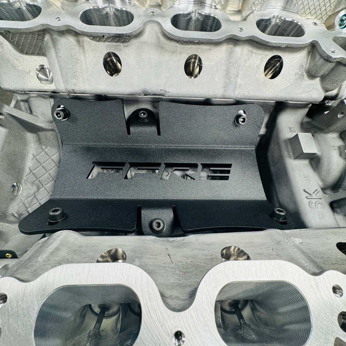 FFRE GEN 3 COYOTE / GT 350 / GT500 VALLEY BLOCK BRACE